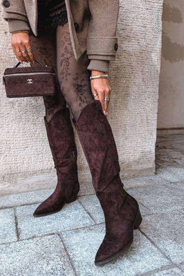 Botas altas de estilo cowboy com saltos em marrom Renissa