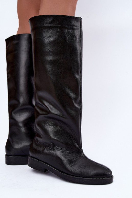 Botas altas de couro quentes com saltos largos em preto Zazoo 542