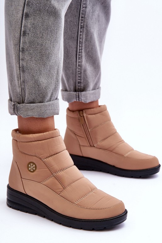 botas de neve femininas isoladas na cor areia Helis