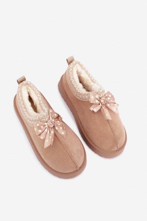 botas de neve para crianças com flores bordadas e laço na cor areia Ysmerine