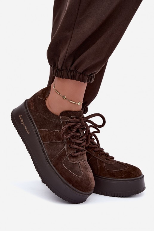 ténis de plataforma de camurça sintética Lee Cooper LCJ-26-01-4644 na cor chocolate