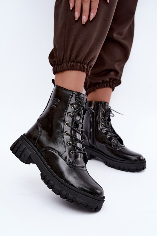 botins de trabalho isolados Lee Cooper LCJ-26-16-4696 na cor preta