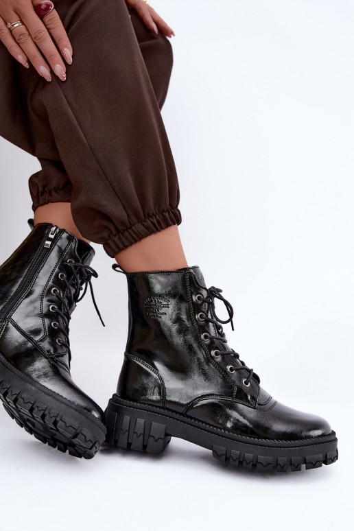 botins de trabalho isolados Lee Cooper LCJ-26-16-4696 na cor preta