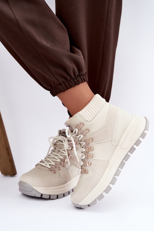 sapatos isolados femininos Lee Cooper LCJ-26-03-4525 na cor cinza