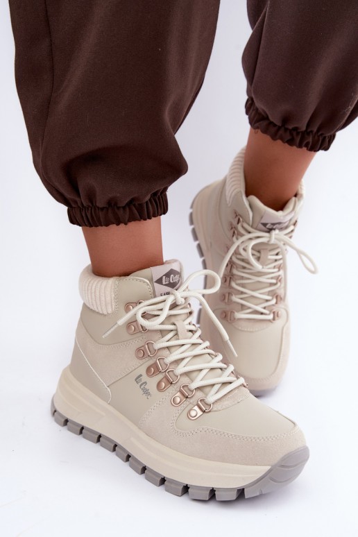 sapatos isolados femininos Lee Cooper LCJ-26-03-4525 na cor cinza