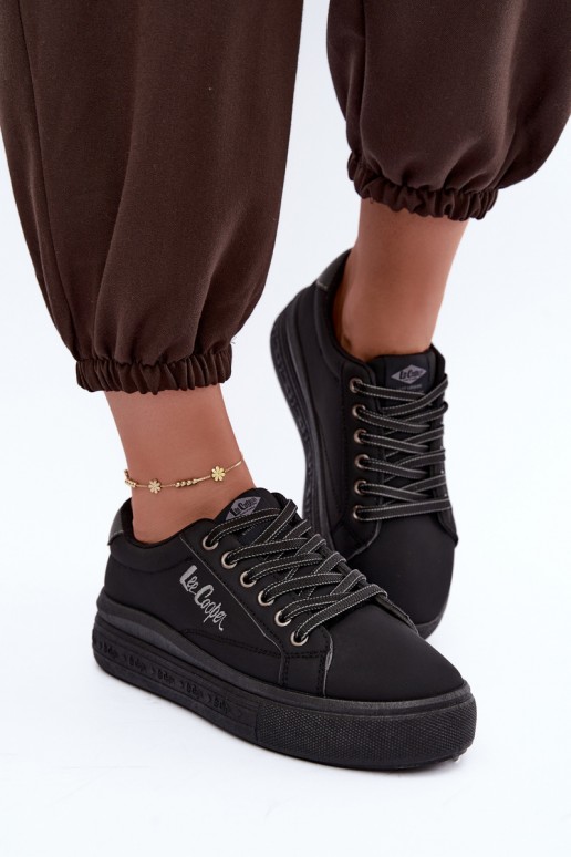 sapatos casuais de plataforma Lee Cooper LCJ-26-44-4560 na cor preta