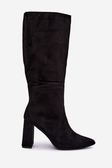botas altas isoladas com salto na cor preta Evelle 2