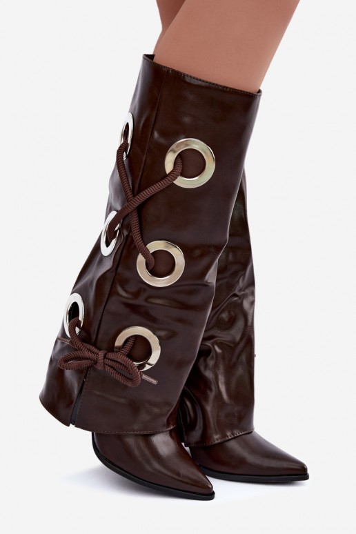 botas altas com cano amarrado e cadarços decorativos na cor chocolate Pamina