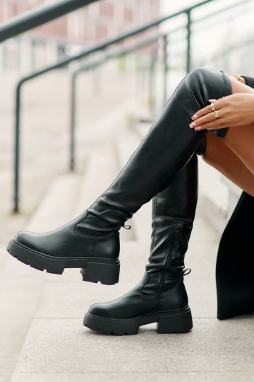 Botas pretas acima do joelho com plataforma em couro sintético Loreviana