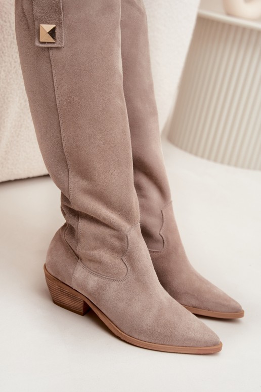 Botas de cowboy de camurça sintética na cor cappuccino com forro Zazoo 4224