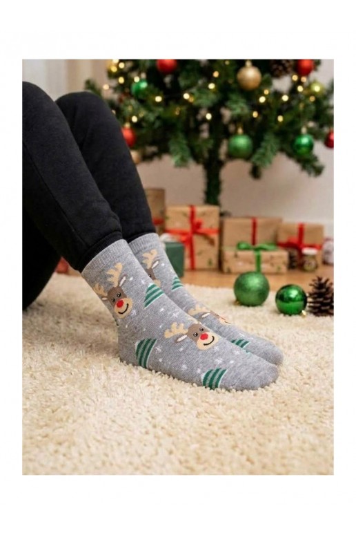 Meias cinzas para crianças com renas sorridentes e árvores de Natal