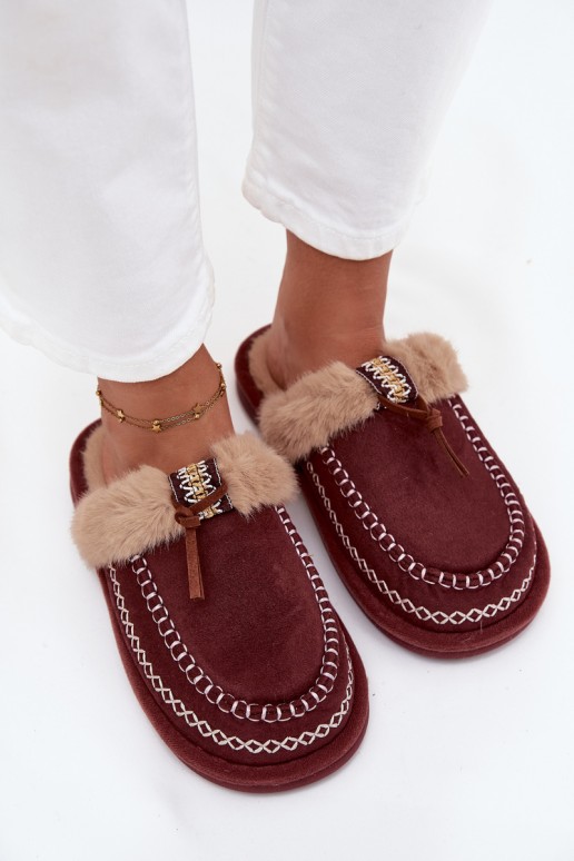 Chinelos femininos bordeaux com pelo Perivelle