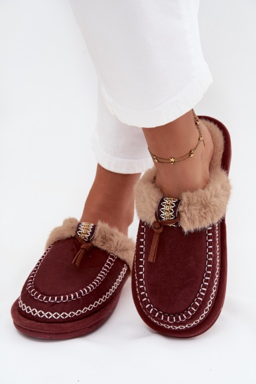 Chinelos femininos bordeaux com pelo Perivelle