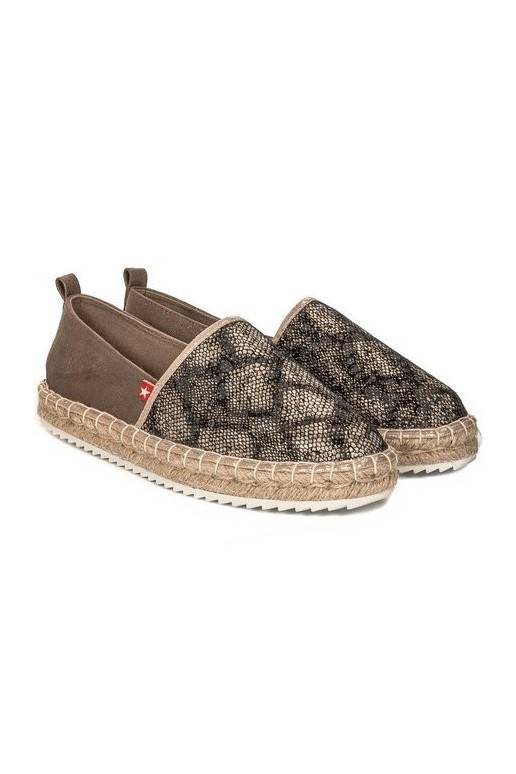 Alpercatas na cor dourada Big Star BAT_FF274A515 GOLD