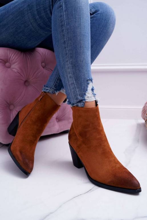 Botas com salto em camurça marrom Niki BAT_RV9524 CAMEL