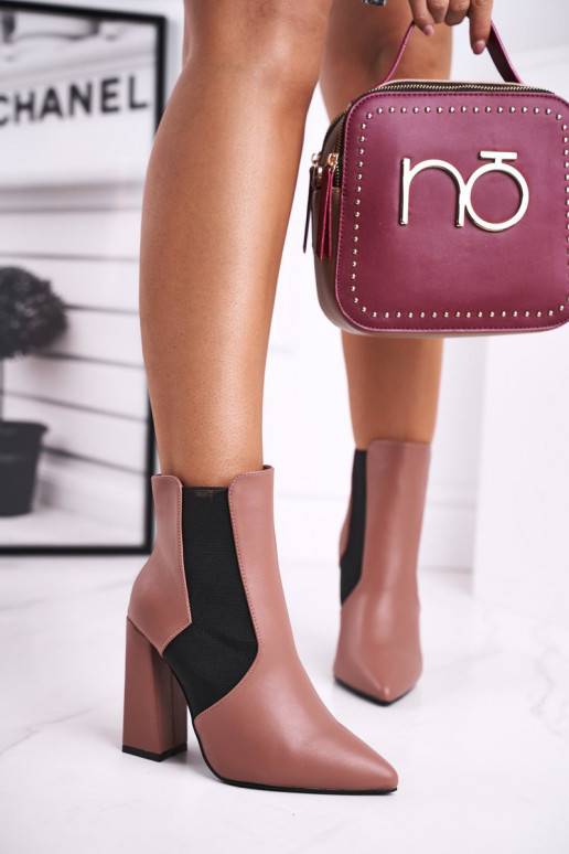 Botas femininas com salto rosa