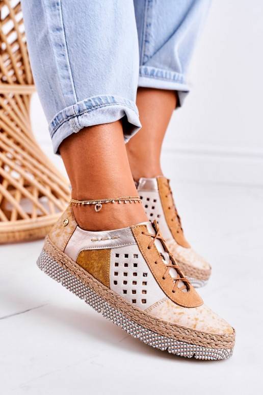 Sapatos de couro ecológico amarelo