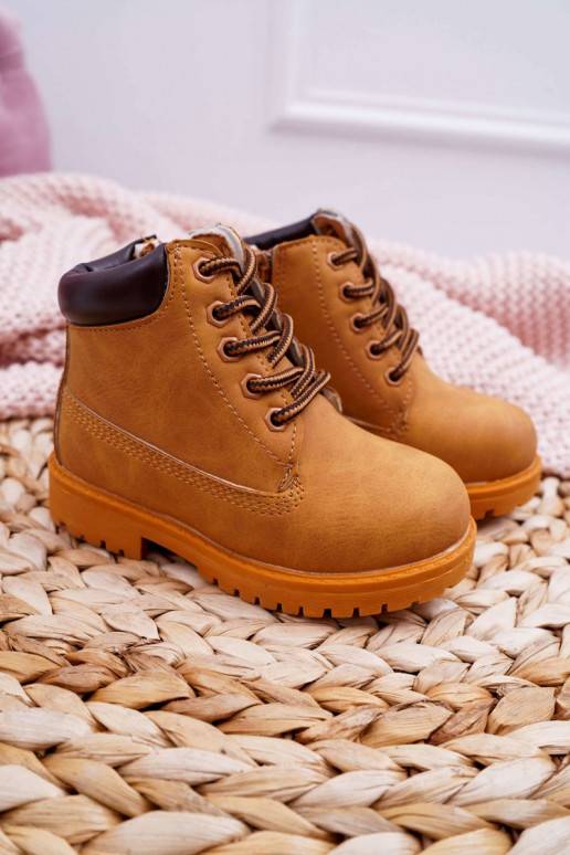 Botas infantis com cadarço e zíper na cor marrom