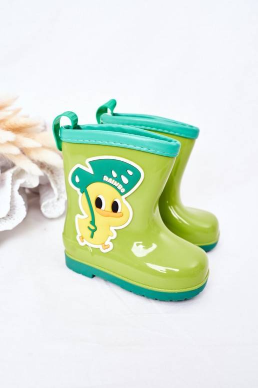 Sapatos infantis de borracha na cor verde