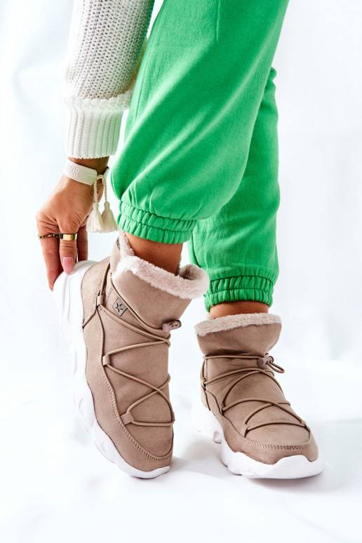 Botas de neve aquecidas na cor bege