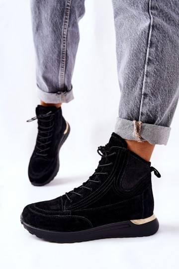 Tênis estilo esportivo modelo sapato na cor preta Chocci