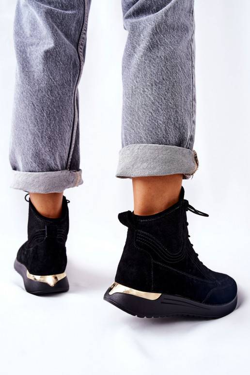 Tênis estilo esportivo modelo sapato na cor preta Chocci