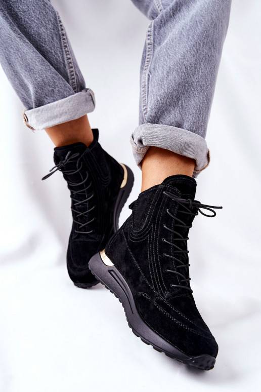 Tênis estilo esportivo modelo sapato na cor preta Chocci