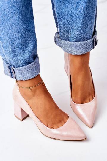 Sapatos de cetim rosa 2