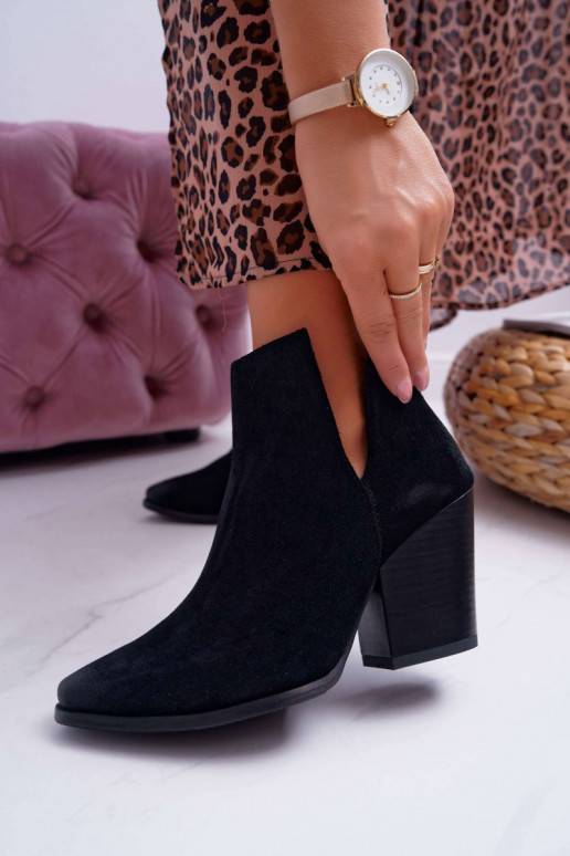 Botas femininas com salto em camurça natural preta