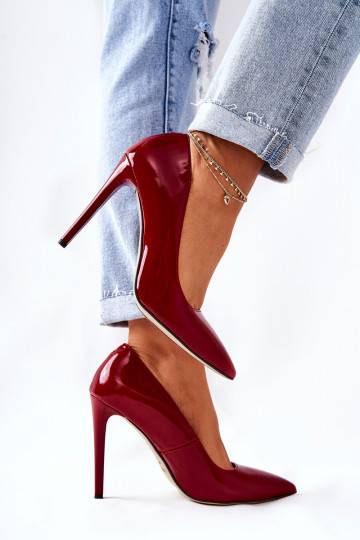 Sapatos de salto alto com...