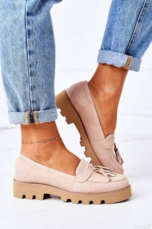 Mocassins de camurça na cor cappuccino Mocassins de camurça na cor cappuccino