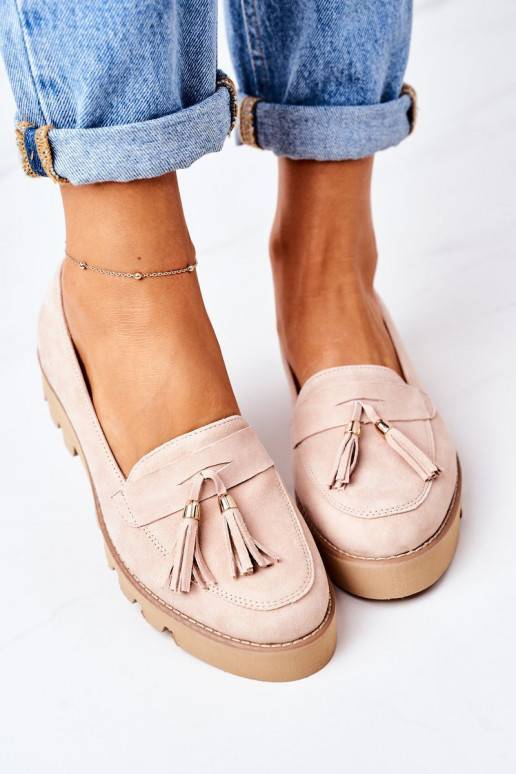 Mocassins de camurça na cor cappuccino Mocassins de camurça na cor cappuccino