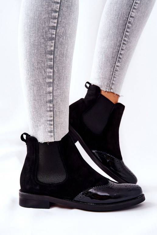 Botas do resistente modelo Laura... Botas do resistente modelo Laura...