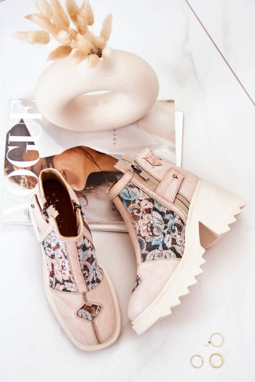 Botas bege Botas bege