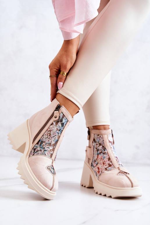 Botas bege Botas bege