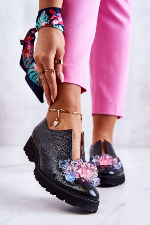 Sapatos de estilo elegante com enfeites na cor cáqui Cindy