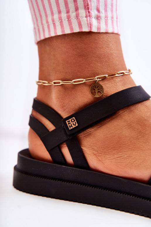 Sandálias femininas com fechos... Sandálias femininas com fechos...