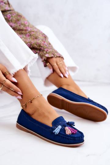 Mocassins com franjas em azul marinho da Laressa 2