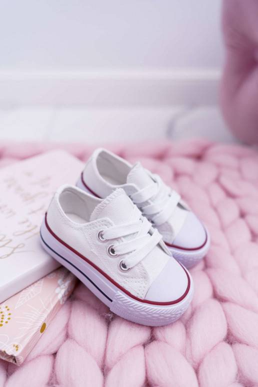 Calçado infantil de lazer modelo... Calçado infantil de lazer modelo...