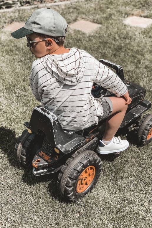 Tênis infantil com fechos adesivos Branco-preto Califórnia