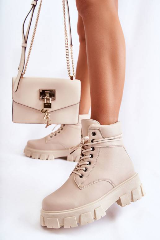 Botins femininos em marfim Flavin