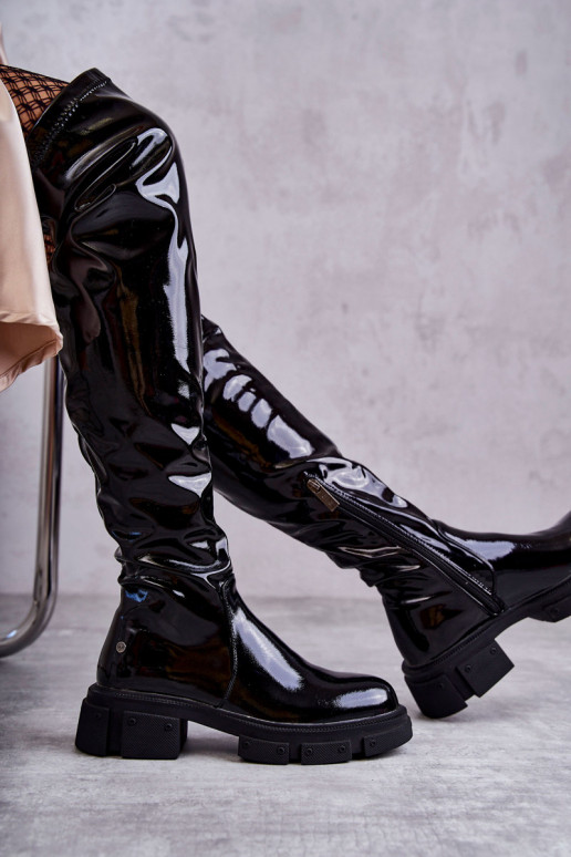 botas acima do joelho com salto largo GOE pretas