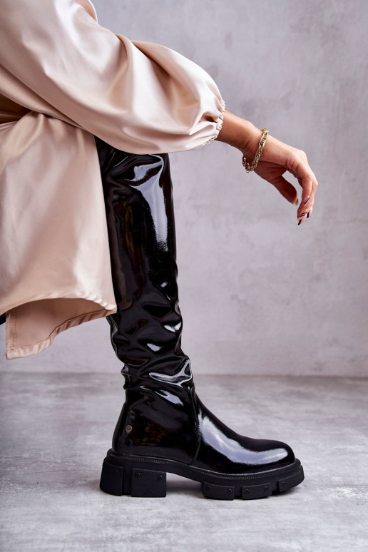 botas acima do joelho com salto largo GOE pretas