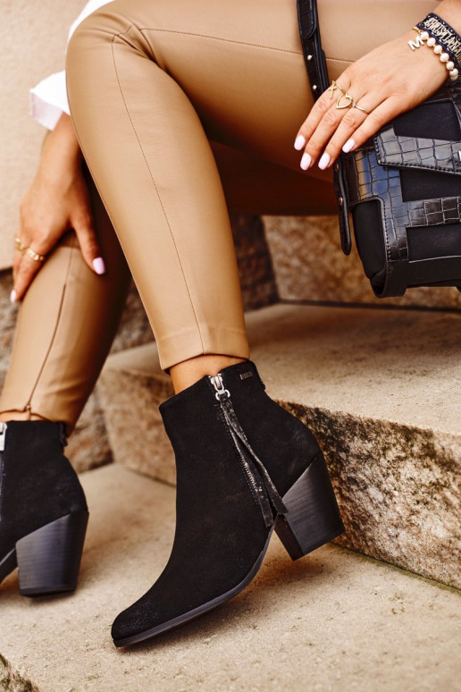 Botas pretas com salto alto Big Star Botas pretas com salto alto Big Star