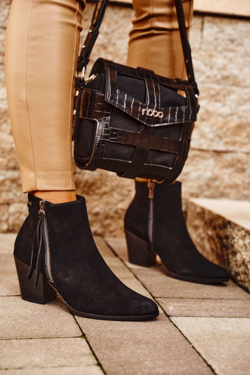 Botas pretas com salto alto Big Star