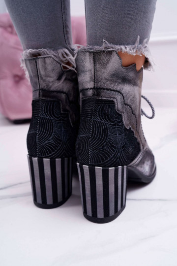 Botas femininas de couro natural cinza 2