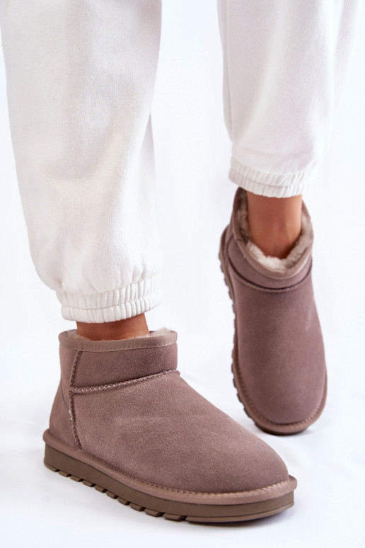 Botas de neve em camurça na cor cinza... Botas de neve em camurça na cor cinza...