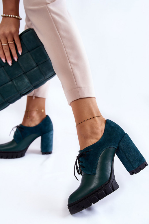 Botas de camurça com plataforma na cor verde Carisa