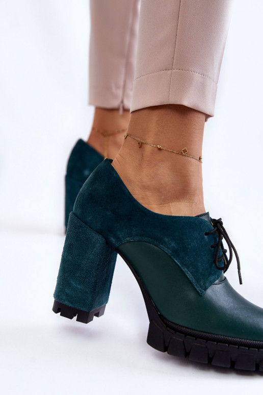 Botas de camurça com plataforma na cor verde Carisa