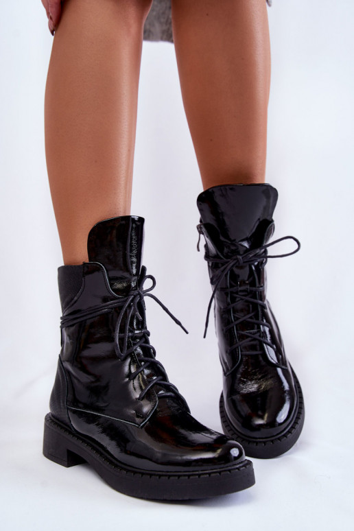Botas com efeito laca na cor preta Laverda